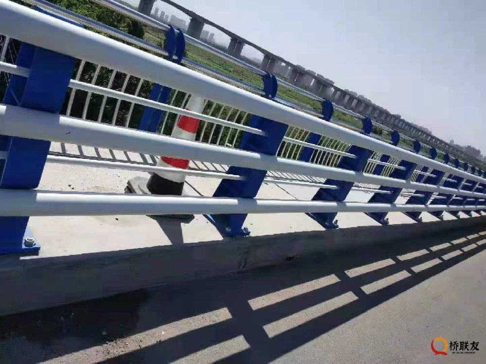 防撞桥梁护栏